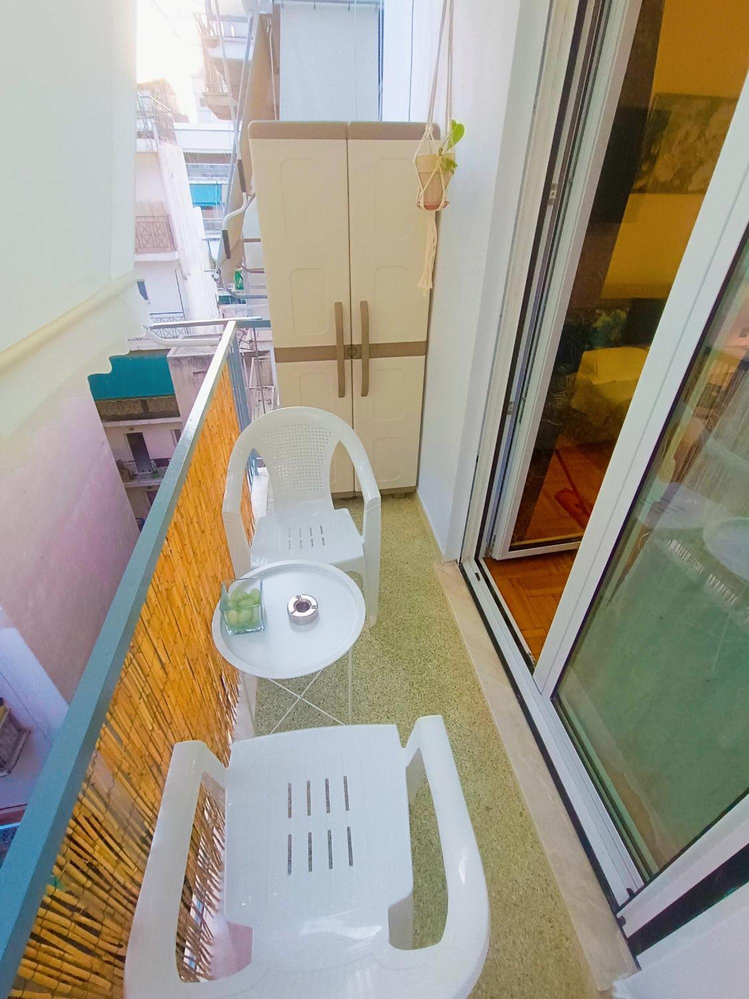 Cozy Apartment In Athén Kültér fotó
